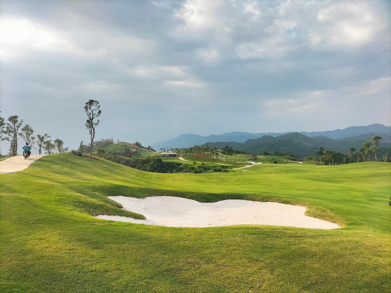 Sapa Grand Golf Course Lao Cai