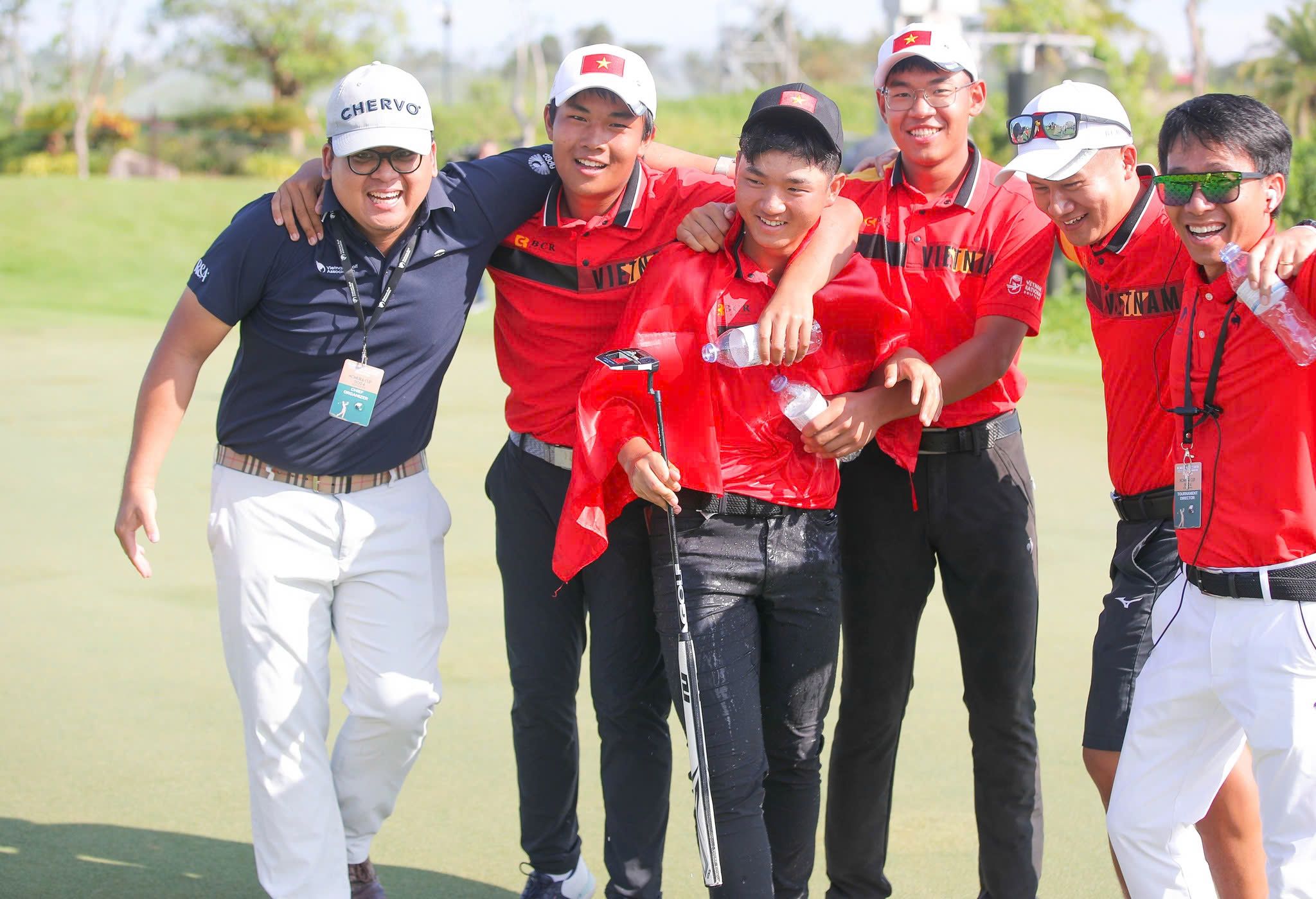 tuyen viet nam và giai Nomura Cup 2024