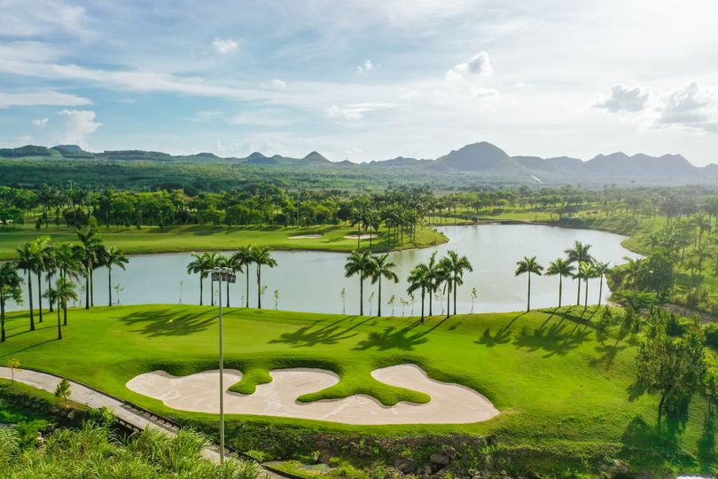 Trang An Golf & Resort