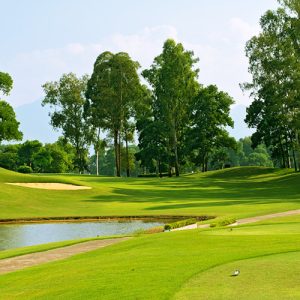 Sân golf Đồng Mô
