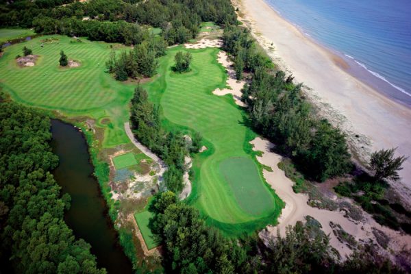 Sân Golf Laguna Lăng Cô-Thừa Thiên Huế