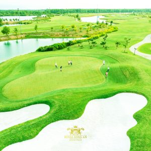 tien ich san golf royal long an golf villas